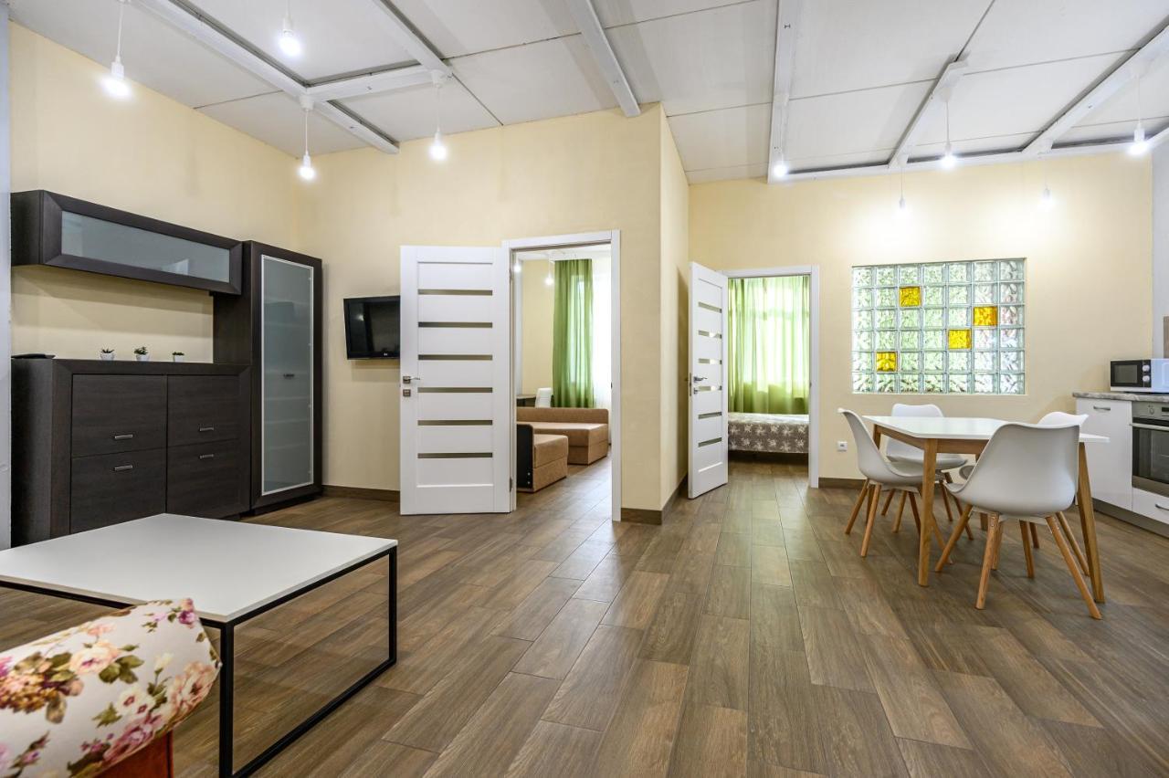 Ferienwohnung Gagarin Plaza 63 Odessa Exterior foto