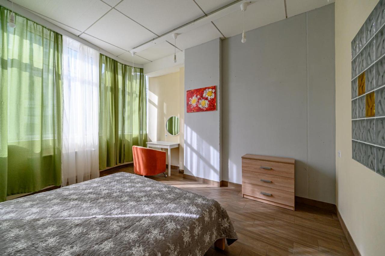 Ferienwohnung Gagarin Plaza 63 Odessa Exterior foto