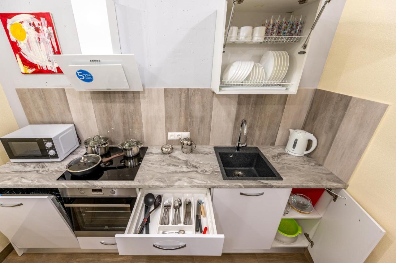 Ferienwohnung Gagarin Plaza 63 Odessa Exterior foto